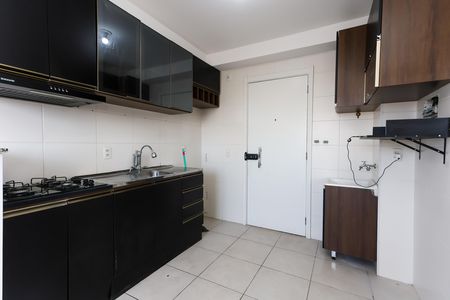 cozinha de apartamento para alugar com 2 quartos, 35m² em Parque Munhoz, São Paulo