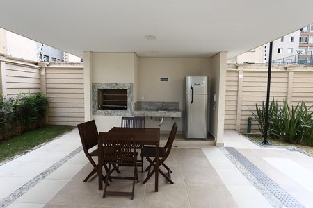 Apartamento para alugar com 35m², 2 quartos e sem vaga Apartamento para alugar com 35m², 2 quartos e sem vagaÁrea comum - Churrasqueira