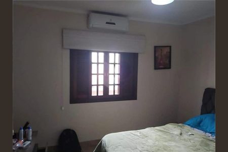 Casa à venda com 115m², 4 quartos e 2 vagas