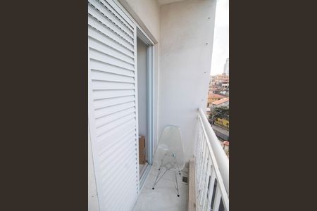Varanda do quarto  de apartamento para alugar com 2 quartos, 58m² em Vila Sao Vicente, São Paulo