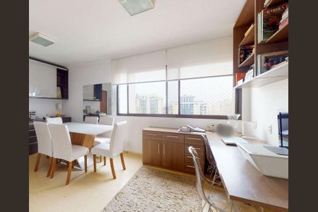 Apartamento à venda com 2 quartos, 73m² em Moema, São Paulo