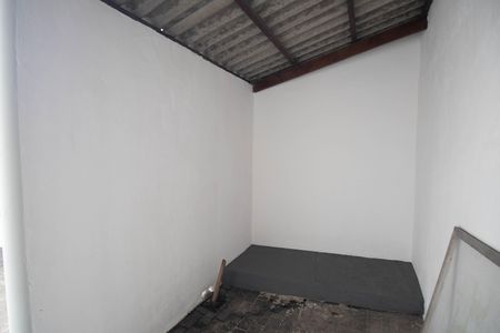 Casa para alugar com 50m², 1 quarto e sem vaga Casa para alugar com 50m², 1 quarto e sem vagaQuintal / Área de Serviço
