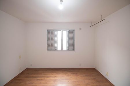 Quarto de casa para alugar com 1 quarto, 50m² em Horto Florestal, São Paulo