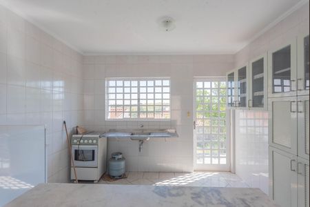 Casa para alugar com 250m², 2 quartos e 2 vagas Casa para alugar com 250m², 2 quartos e 2 vagasCozinha
