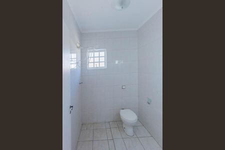 Casa para alugar com 250m², 2 quartos e 2 vagas Casa para alugar com 250m², 2 quartos e 2 vagasBanheiro