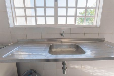 Casa para alugar com 250m², 2 quartos e 2 vagas Casa para alugar com 250m², 2 quartos e 2 vagasCozinha