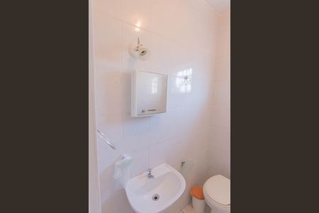 Casa para alugar com 250m², 2 quartos e 2 vagas Casa para alugar com 250m², 2 quartos e 2 vagasBanheiro da Suíte