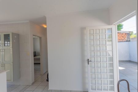 Sala de casa para alugar com 2 quartos, 250m² em Parque Jambeiro, Campinas