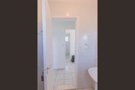 Casa para alugar com 250m², 2 quartos e 2 vagas Casa para alugar com 250m², 2 quartos e 2 vagasBanheiro da Suíte