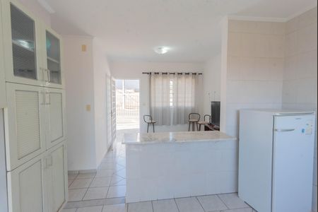 Casa para alugar com 250m², 2 quartos e 2 vagas Casa para alugar com 250m², 2 quartos e 2 vagasCozinha