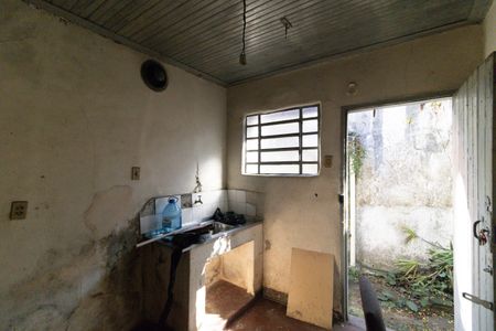 Cozinha de casa à venda com 2 quartos, 160m² em Vila Santo Estefano, São Paulo