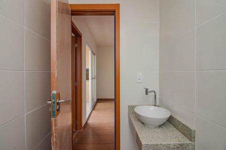 Apartamento para alugar com 44m², 2 quartos e 1 vaga Apartamento para alugar com 44m², 2 quartos e 1 vagaBanheiro