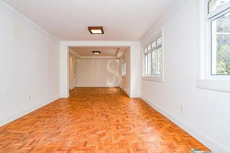 Apartamento à venda com 3 quartos, 228m² em Bela Vista, São Paulo