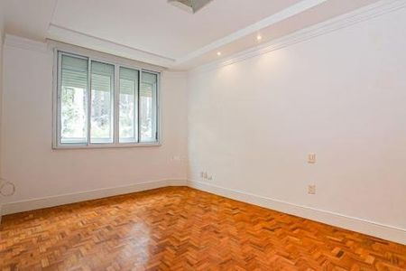 Apartamento à venda com 3 quartos, 228m² em Bela Vista, São Paulo