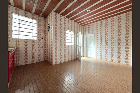 Casa à venda com 184m², 3 quartos e 3 vagas Casa à venda com 184m², 3 quartos e 3 vagasCozinha