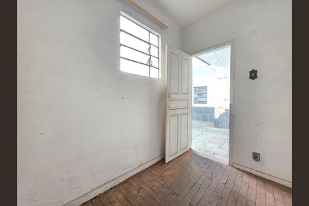 Casa à venda com 184m², 3 quartos e 3 vagas Casa à venda com 184m², 3 quartos e 3 vagasQuarto de serviço
