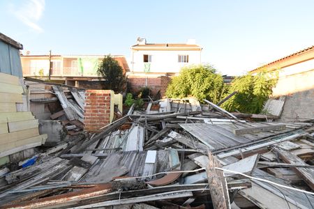 Casa à venda com 145m², 1 quarto e 5 vagasLote