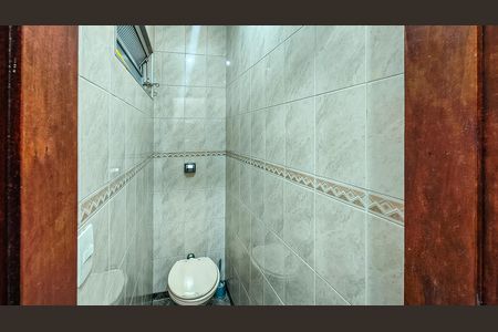 Casa para alugar com 114m², 2 quartos e 2 vagas Casa para alugar com 114m², 2 quartos e 2 vagasLavabo