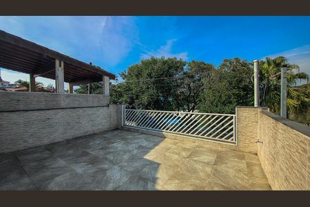 Casa para alugar com 114m², 2 quartos e 2 vagas Casa para alugar com 114m², 2 quartos e 2 vagasVaranda da Suíte 2