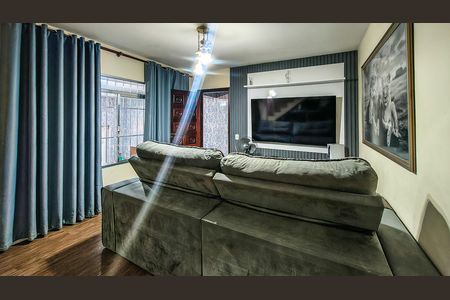 Sala de casa para alugar com 2 quartos, 114m² em Vila Joaniza, São Paulo