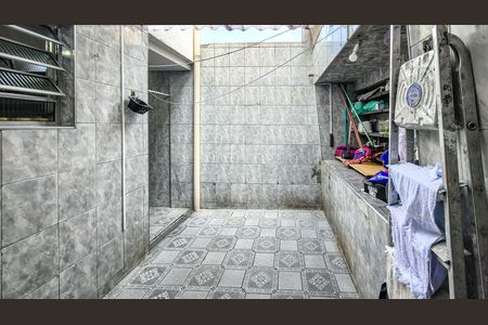 Casa para alugar com 114m², 2 quartos e 2 vagas Casa para alugar com 114m², 2 quartos e 2 vagasÁrea de Serviço