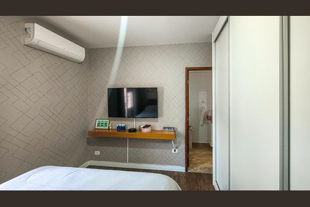 Casa para alugar com 114m², 2 quartos e 2 vagas Casa para alugar com 114m², 2 quartos e 2 vagasSuíte 2