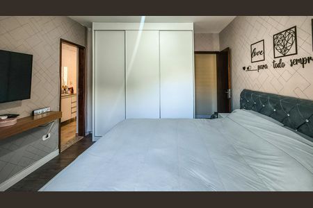 Casa para alugar com 114m², 2 quartos e 2 vagas Casa para alugar com 114m², 2 quartos e 2 vagasSuíte 2