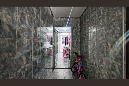 Casa para alugar com 114m², 2 quartos e 2 vagas Casa para alugar com 114m², 2 quartos e 2 vagasCorredor