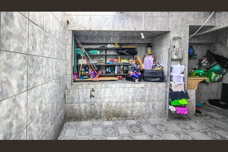 Casa para alugar com 114m², 2 quartos e 2 vagas Casa para alugar com 114m², 2 quartos e 2 vagasÁrea de Serviço