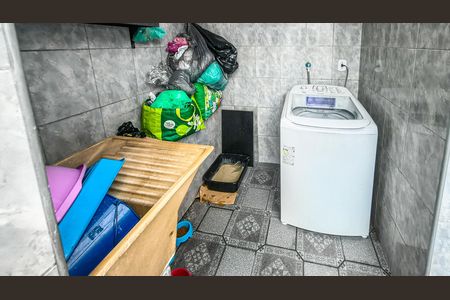 Casa para alugar com 114m², 2 quartos e 2 vagas Casa para alugar com 114m², 2 quartos e 2 vagasÁrea de Serviço