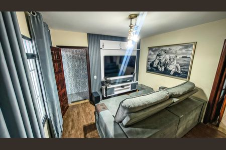 Sala de casa para alugar com 2 quartos, 114m² em Vila Joaniza, São Paulo