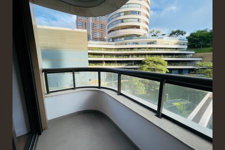 Apartamento para alugar com 116m², 3 quartos e 2 vagas