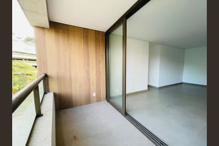 Apartamento para alugar com 116m², 3 quartos e 2 vagas