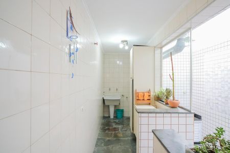 Casa à venda com 188m², 3 quartos e 3 vagasÁrea de serviço