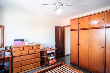 Casa à venda com 188m², 3 quartos e 3 vagasQuarto 1