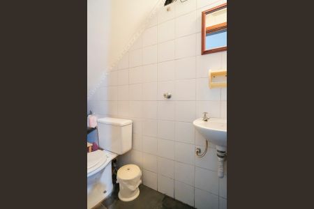 Casa à venda com 188m², 3 quartos e 3 vagasBanheiro do quintal