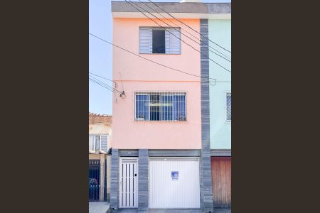 Casa à venda com 188m², 3 quartos e 3 vagasFachada + plaquinha 