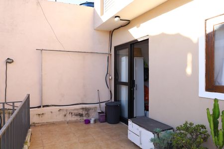 Casa à venda com 200m², 1 quarto e 5 vagasQuintal 