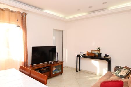 Sala de casa à venda com 1 quarto, 200m² em Vila Minerva, São Paulo