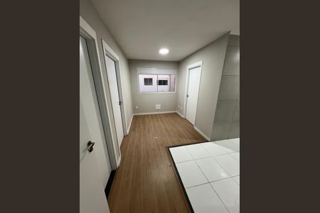 Sala de apartamento para alugar com 2 quartos, 32m² em Jardim Caravelas, São Paulo