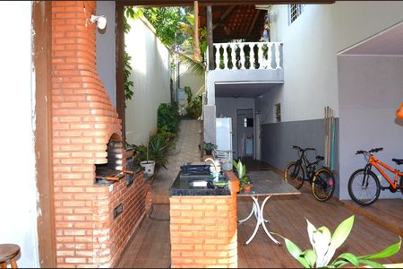 Casa para alugar com 300m², 5 quartos e 2 vagasÁrea gourmet