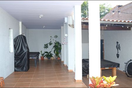 Casa para alugar com 300m², 5 quartos e 2 vagasÁrea externa