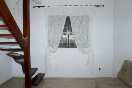 Sala 2 de casa para alugar com 5 quartos, 300m² em Ouro Minas, Belo Horizonte