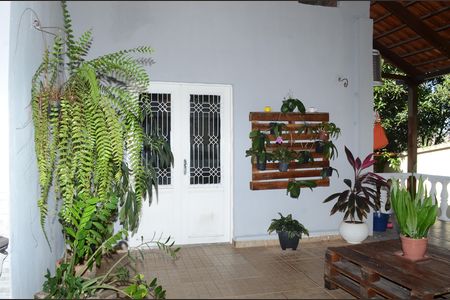 Casa para alugar com 300m², 5 quartos e 2 vagasVaranda