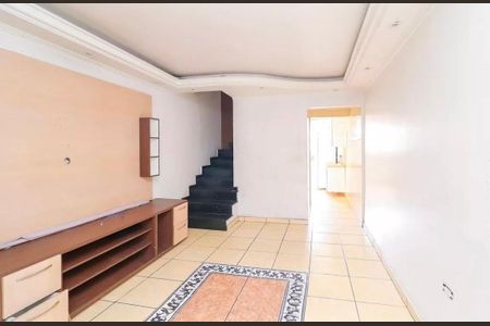Casa à venda com 3 quartos, 100m² em Cidade Antônio Estêvão de Carvalho, São Paulo