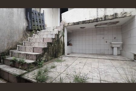 Casa à venda com 100m², 3 quartos e 2 vagas