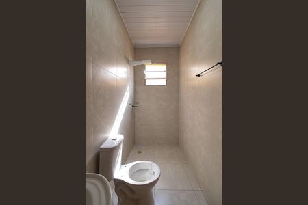 Casa para alugar com 120m², 3 quartos e 1 vaga Casa para alugar com 120m², 3 quartos e 1 vagaBanheiro Suíte