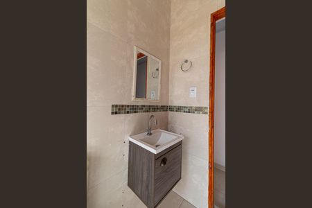Casa para alugar com 120m², 3 quartos e 1 vaga Casa para alugar com 120m², 3 quartos e 1 vagaBanheiro