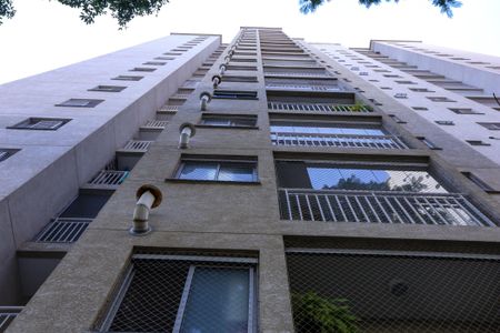 Apartamento para alugar com 49m², 2 quartos e 1 vagaFachada do bloco