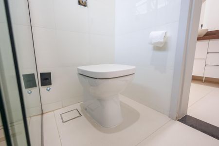 Casa de condomínio para alugar com 260m², 3 quartos e 4 vagas Casa de condomínio para alugar com 260m², 3 quartos e 4 vagasBanheiro Demi Suítes